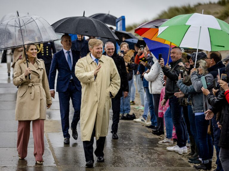 Het weer is regenachtig op Texel.
